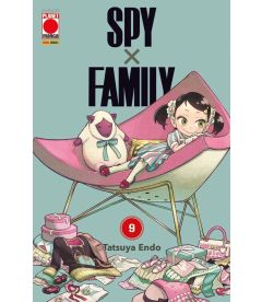 Fumetto Spy X Family 9